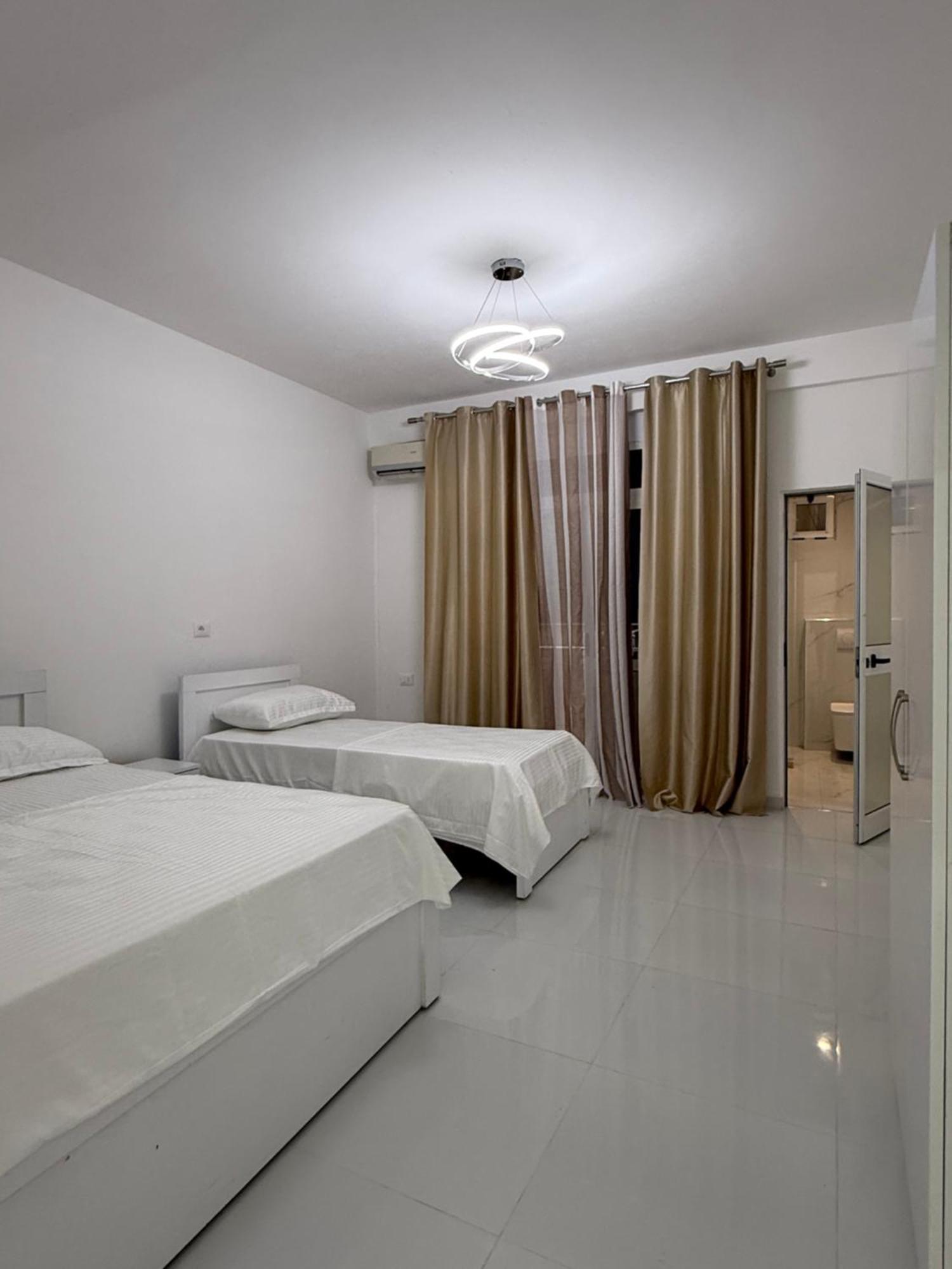 Elio'S Room Durrës Eksteriør bilde